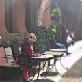 Little girl dressed in Peruvian traditional costume - How to be a Responsible Traveller